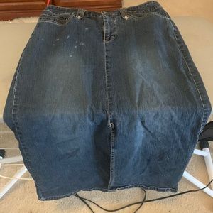 Faded glory stretch jean skirt size 10.